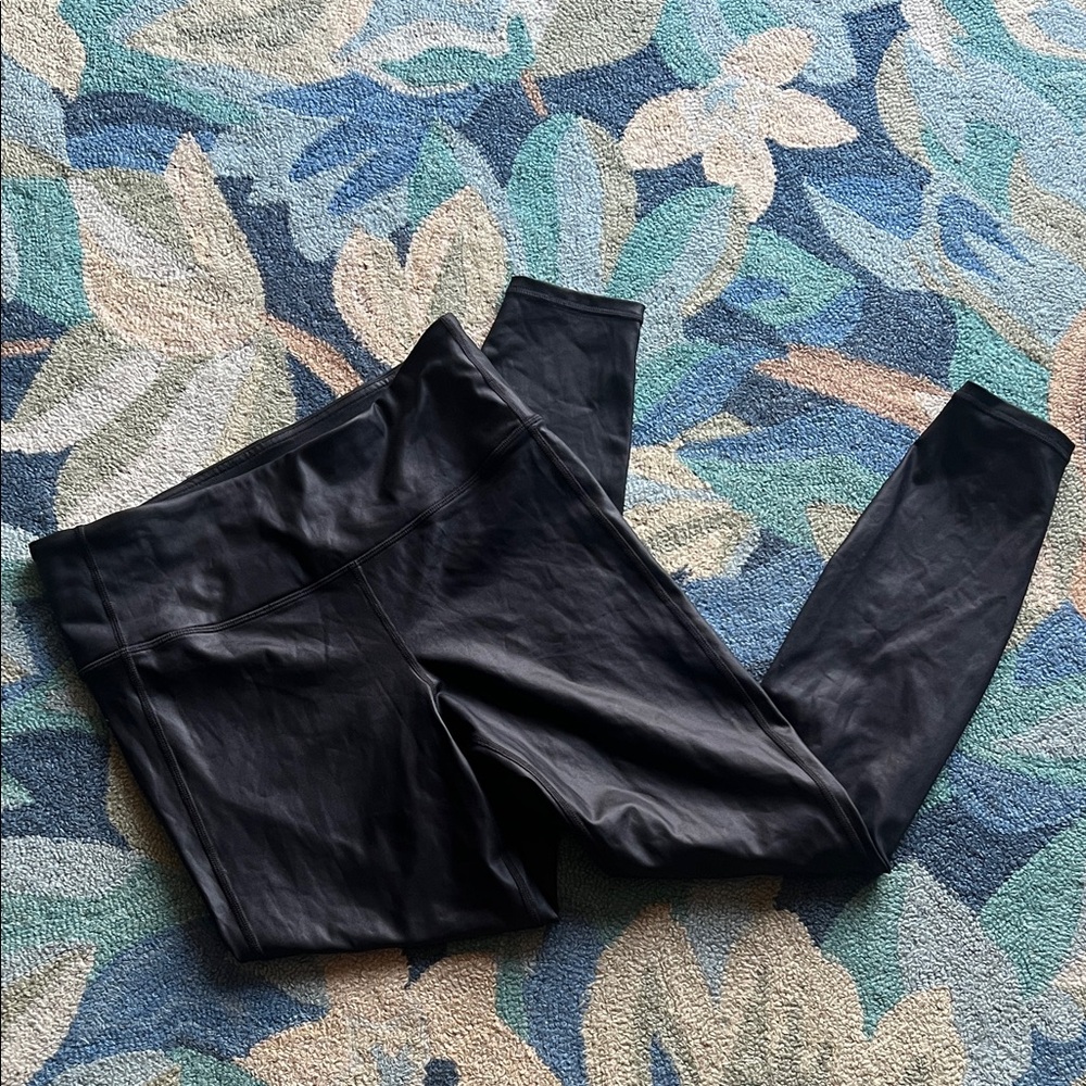 Athleta Black shiny Leggings size medium